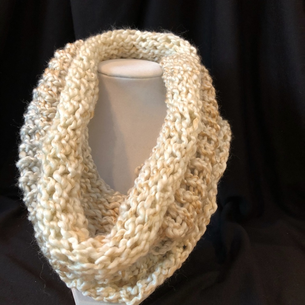 Scarf - Picture 1 of 1
